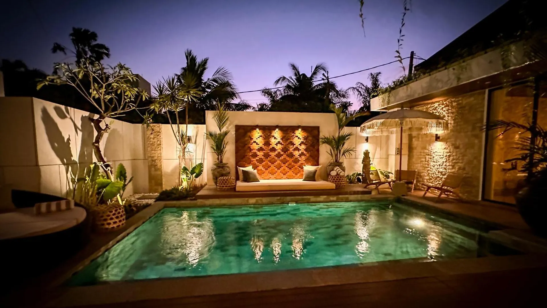 Nococu Luxury Villa 세미냑