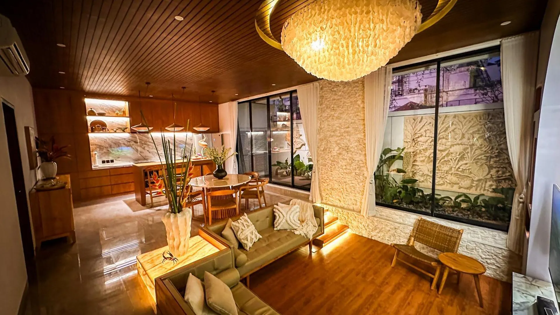 Nococu Luxury Villa 세미냑